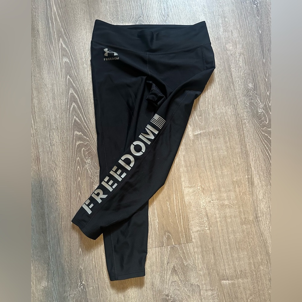 Under Armour Freedom leggings size large
